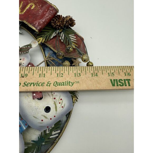 "Let It Snow" snowman wreath - Picture 6 of 7